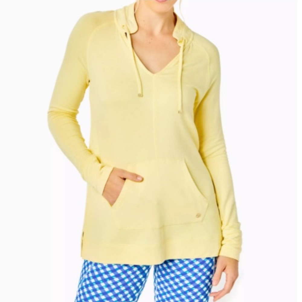 NWT Lilly Pulitzer  Yellow Women's Top size large